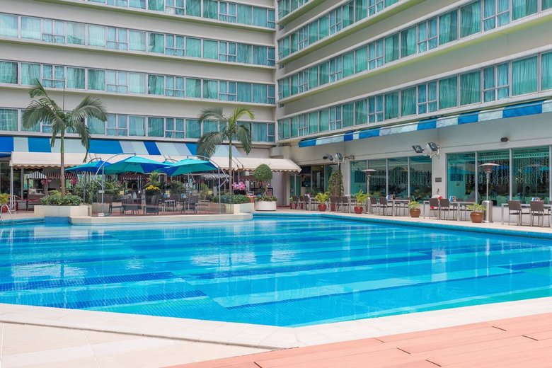 Regal Riverside Hotel