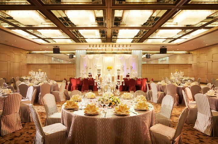 Regal Riverside Hotel