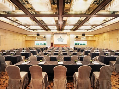 Regal Riverside Hotel