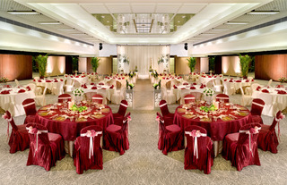 Regal Riverside Hotel