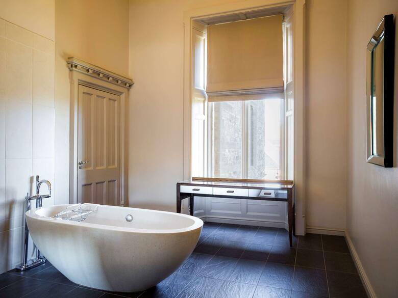 Hotel Walton Hall