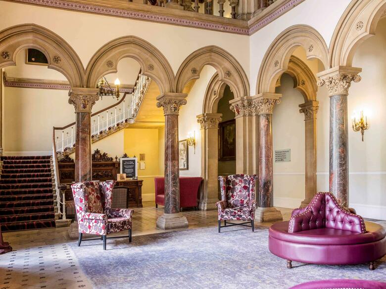 Hotel Walton Hall