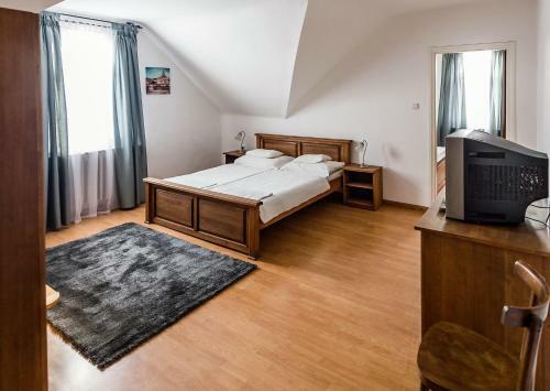 Hostal B�stya Panzi� �s �tterem
