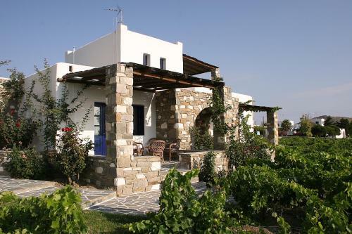 Agrabeli Studios & Apartments