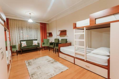 Nazli Apartments