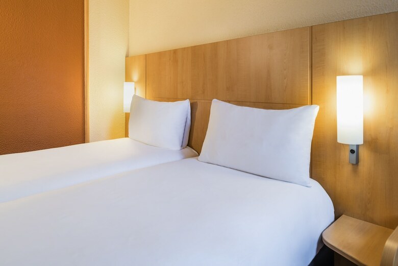 Hotel Ibis Etampes