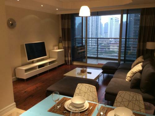 Ri Yue Guang Apartment
