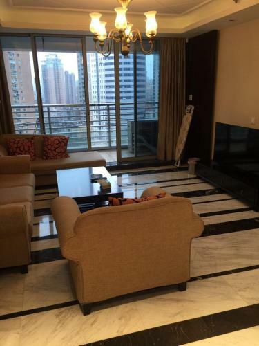 Ri Yue Guang Apartment