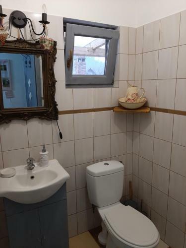 Hostal �des Otthon Vend�gh�z