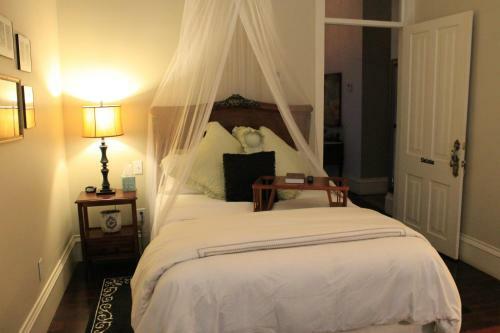 Posada Grand Magnolia Suites