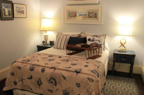 Posada Grand Magnolia Suites