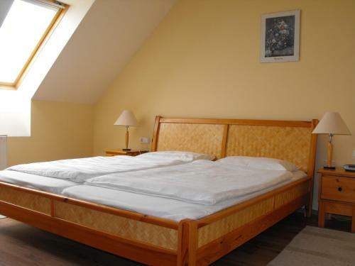 Hotel J�zsi B�csi Sz�llod�ja