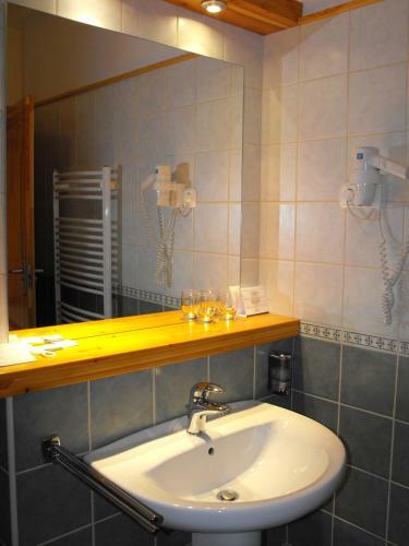 Hotel J�zsi B�csi Sz�llod�ja