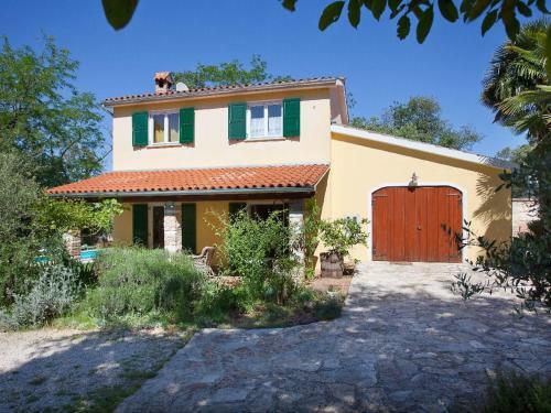 Villa Juricani 2