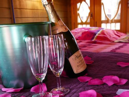 Bed & Breakfast Les Roulottes De Troussures