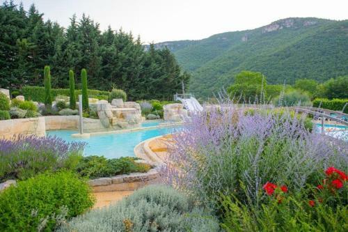 Camping Rcn Val De Cantobre
