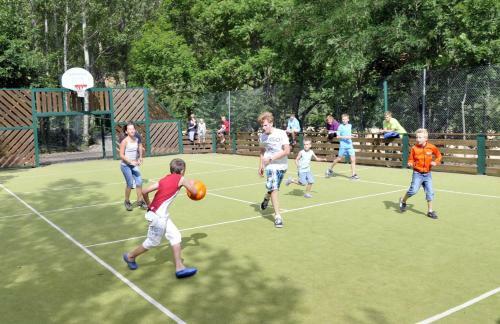Camping Rcn Val De Cantobre