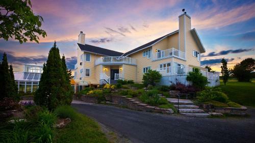 Posada Auberge & Spa West Brome