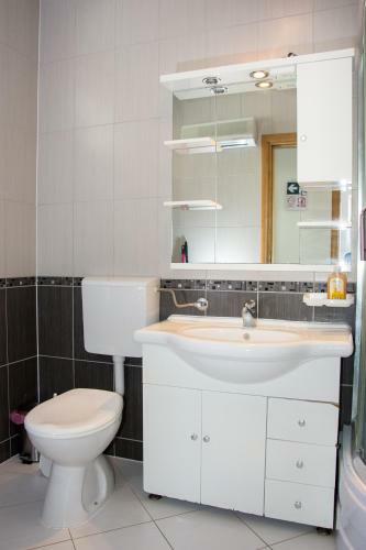 Apartments Sv. Jelena 1