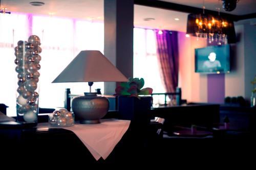 Dm Hotel