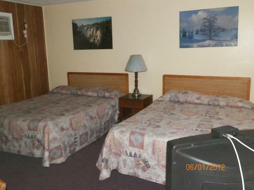 Sunparlor Motel