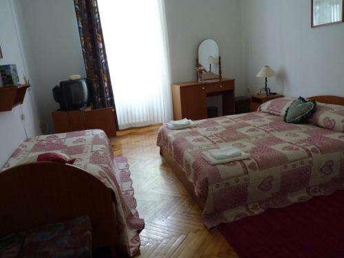 Hotel Kast�lysz�ll� Szarkav�r