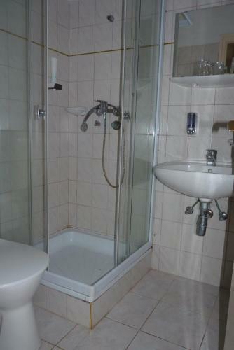 Hotel Kast�lysz�ll� Szarkav�r