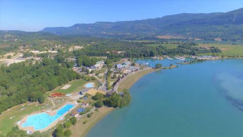 Hotel H�tel Centre Vall�e Bleue