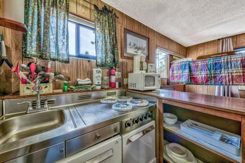 Pine Cone Resort 1 - Zephyr Cove