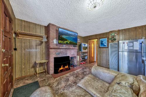 Pine Cone Resort 1 - Zephyr Cove