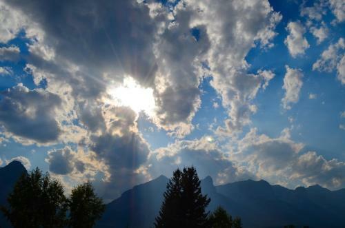 Hotel Sunset Resorts Canmore