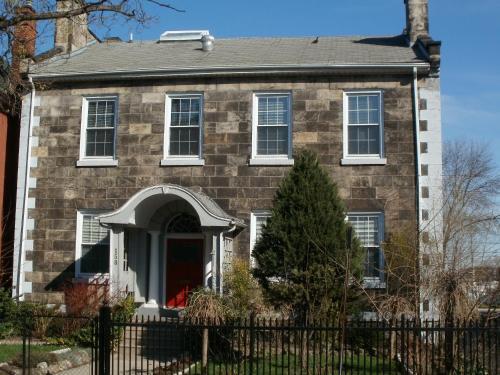 Albergue Hamilton Guesthouse