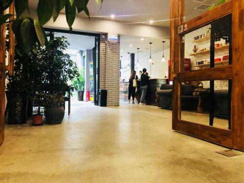 Yijia Youth Hostel