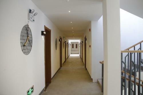 Yijia Youth Hostel