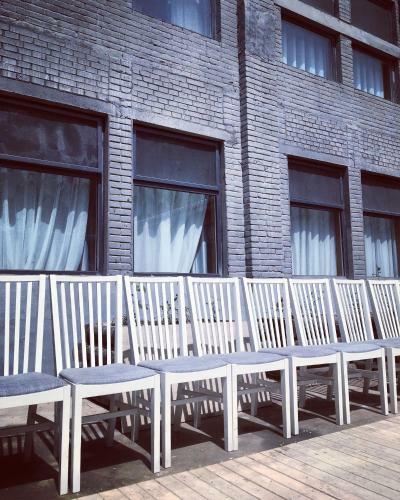 Yijia Youth Hostel