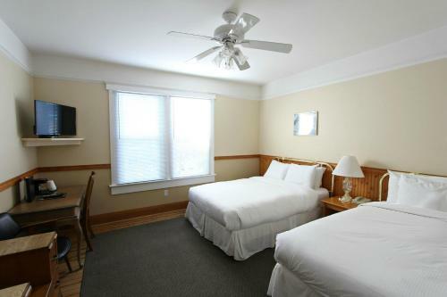 Royal Hotel