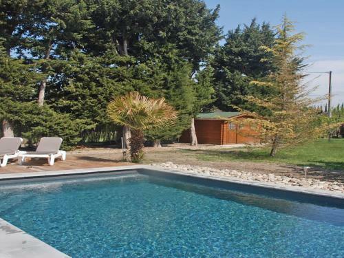 Holiday Home Entre Luberon Et Avignon Islesurla Sorgue