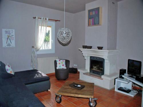 Holiday Home Entre Luberon Et Avignon Islesurla Sorgue