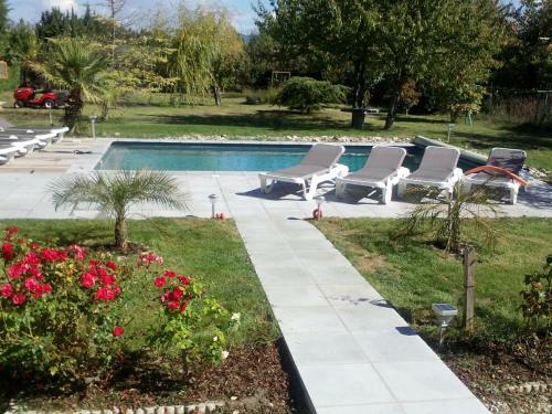 Holiday Home Entre Luberon Et Avignon Islesurla Sorgue