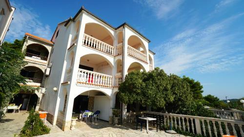 Apartments Ive