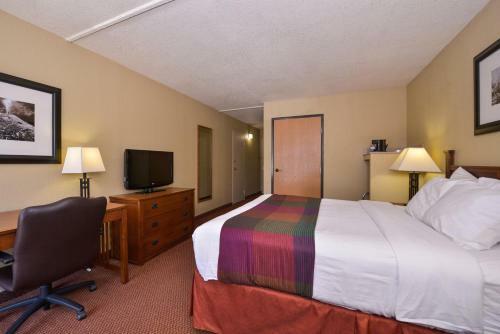 Hotel Best Western Branson Inn Next To Silver Dollar City