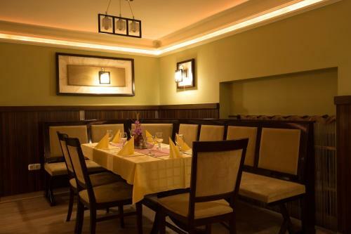 K�r�s Hotel