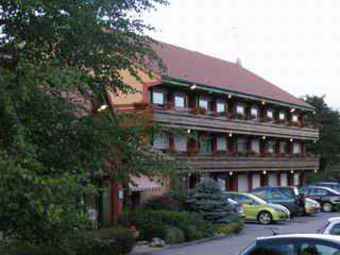 Hotel Campanile Saint-di�