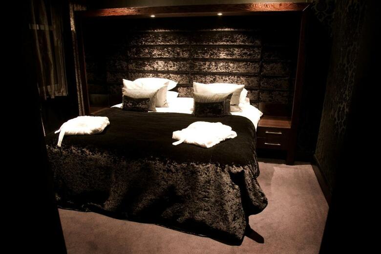 The Popinjay Hotel & Spa