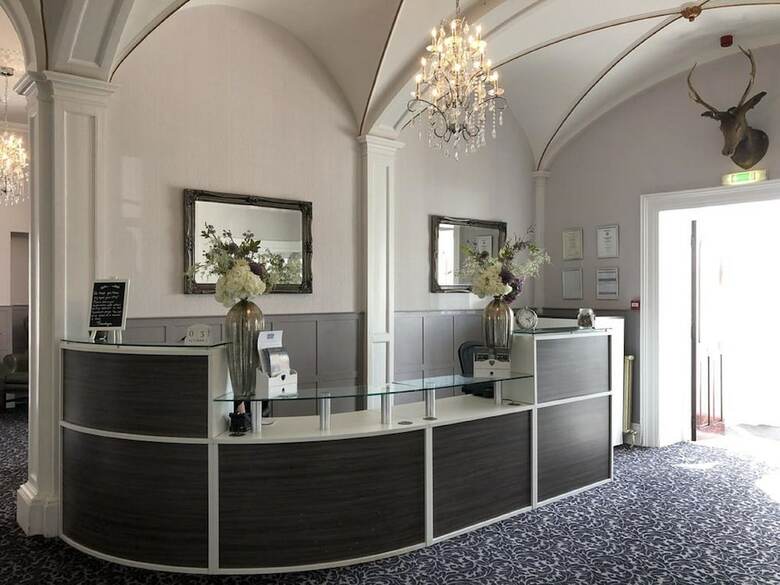 Hotel Elfordleigh