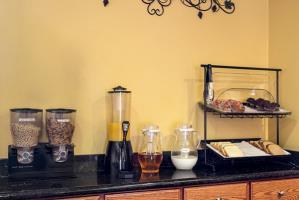 Hotel Econo Lodge Inn And Suites Little Rock