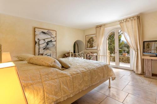 Bed & Breakfast Lou Granos