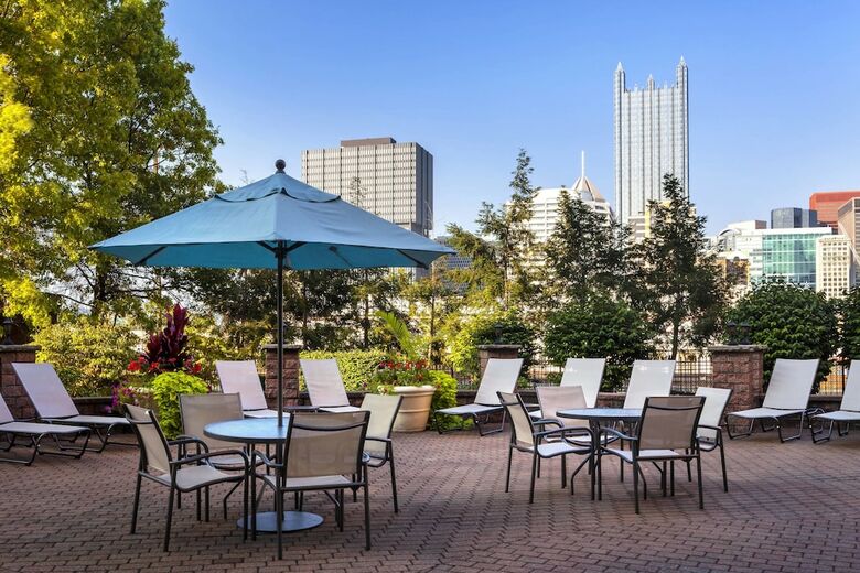 Sheraton Pittsburgh Hotel At Station Square