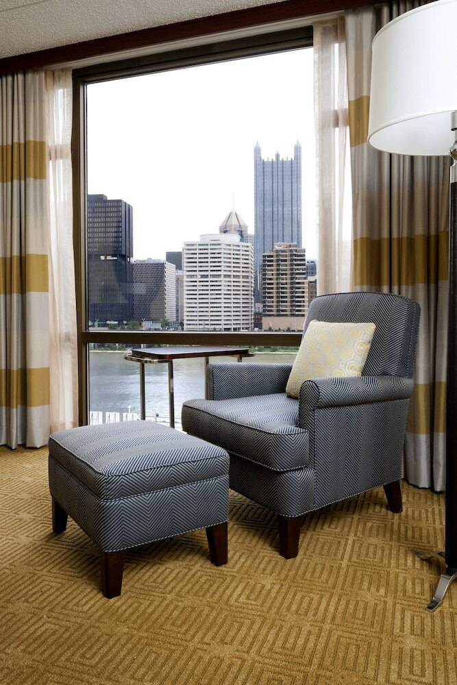 Sheraton Pittsburgh Hotel At Station Square