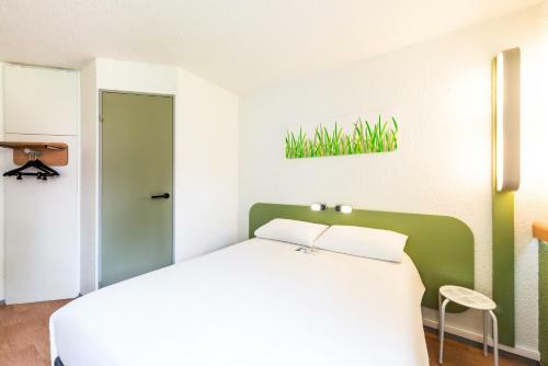 Hotel Ibis Budget Courbevoie Paris